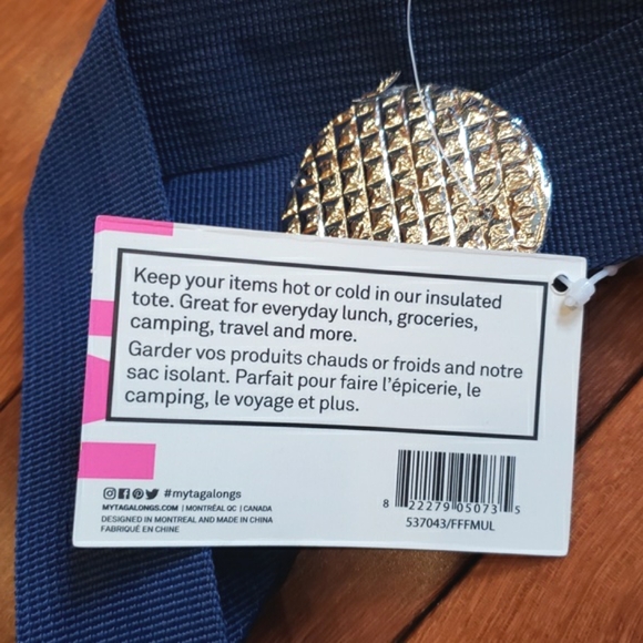 Polyester canvas tote bag. Lightweight, Insulated. New with tags. - Picture 3 of 8